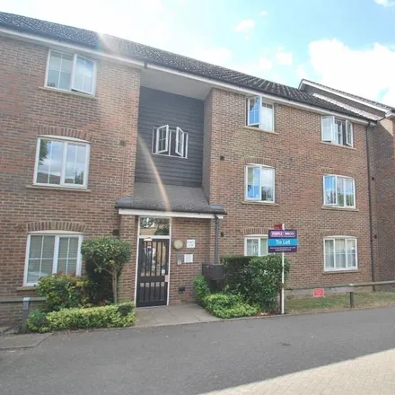 Rent this 2 bed apartment on Lords Mill Court in Chesham, HP5 1PR