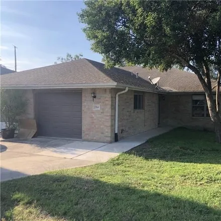 Image 1 - 2744 Heynis N, New Braunfels, Texas, 78130 - House for rent
