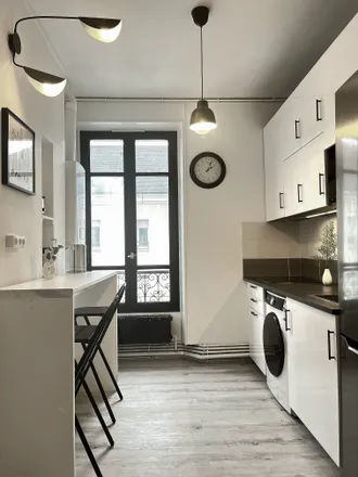 Image 9 - 4 Rue de Balzac, 94190 Villeneuve-Saint-Georges, France - Apartment for rent