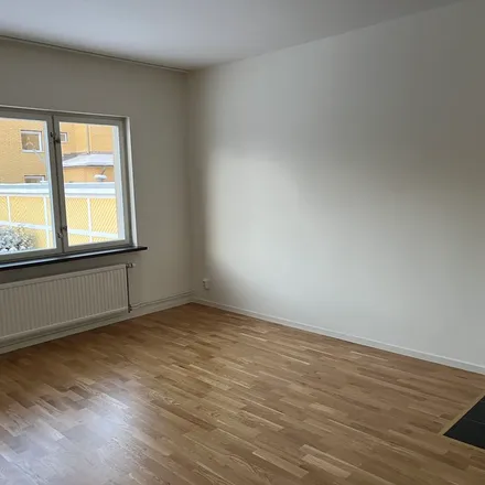 Rent this 1 bed apartment on Nygatan in 731 30 Köping, Sweden