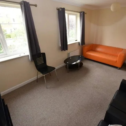Rent this 6 bed apartment on DFS in West Cotton Close, Far Cotton