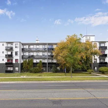 Rent this 2 bed apartment on 3 Dromore Crescent in Toronto, ON M2R 1N2
