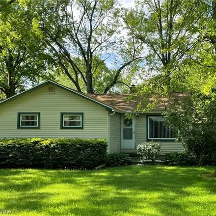 Image 3 - 477 Liberty Street Southeast, Weathersfield Township, Niles, OH 44446, USA - House for sale