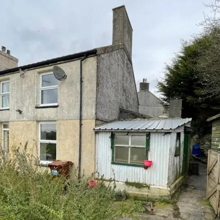 Image 1 - Pendyffryn, Tal-y-sarn, LL54 6LB, United Kingdom - Townhouse for sale