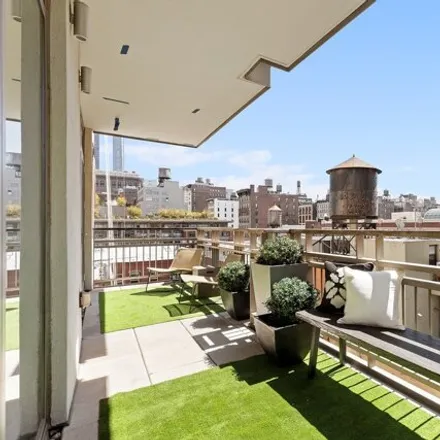 Image 3 - 124 West 23rd Street, New York, NY 10011, USA - Condo for sale