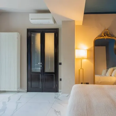 Rent this 3 bed apartment on Carate Urio in Strada provinciale 71 Vecchia Regina 45, 22010 Carate Urio CO