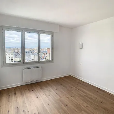 Rent this 4 bed apartment on 5 Boulevard du Maréchal Foch in 49051 Angers, France