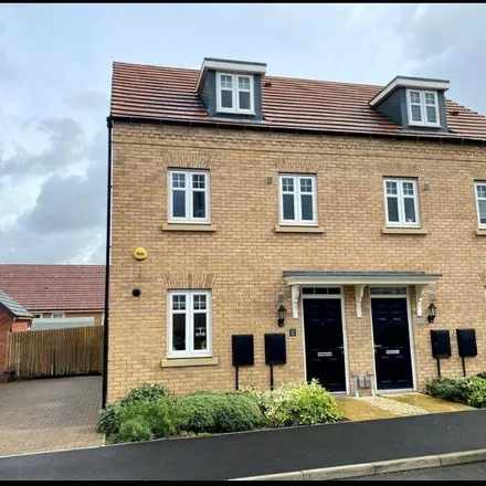 Rent this 3 bed townhouse on Thompson Way in Moulton, NN3 7DU