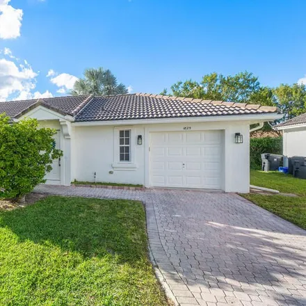 Rent this 2 bed house on 1825 Capeside Circle in Wellington, Palm Beach County