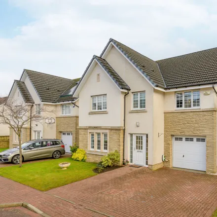 Buy this 5 bed house on Drover Round in Stenhousemuir, United Kingdom