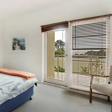 Rent this 3 bed house on Mornington VIC 3931