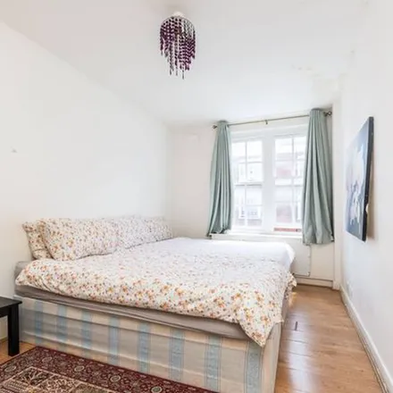 Rent this 3 bed apartment on Pharmacentre in 149 Edgware Road, London