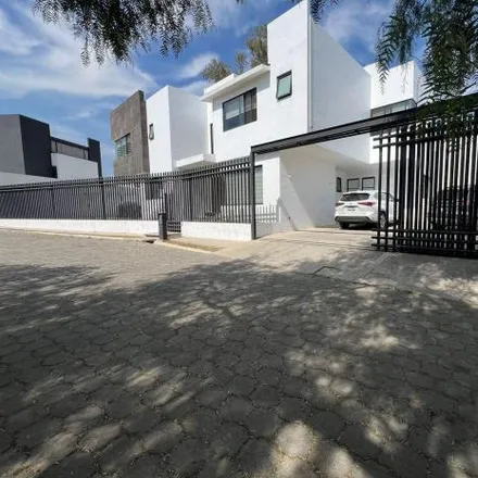 Rent this 4 bed house on unnamed road in Zona Esmeralda, 52938 Ciudad López Mateos