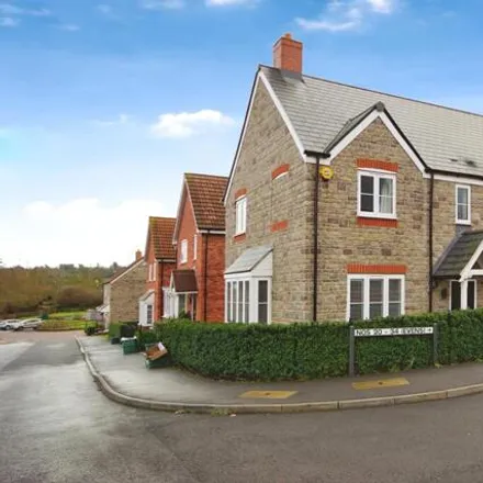 Buy this 4 bed house on 30 Shrew Gardens in Thornbury, BS35 1BT