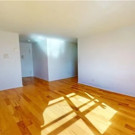 Buy this studio apartment on 164-20 Highland Avenue in New York, NY 11432