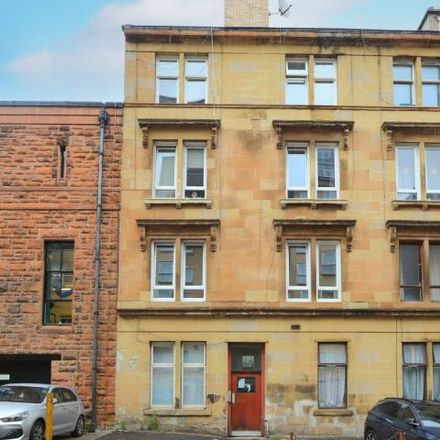 Rent this 2 bed apartment on St. Aloysius Church in Rose Street, Glasgow