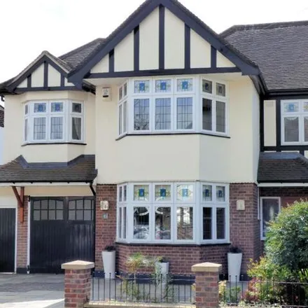 Buy this 5 bed duplex on Stewart Avenue in London, RM14 2AF