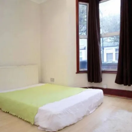 Rent this 1 bed apartment on 55 Granleigh Road in London, E11 4RG