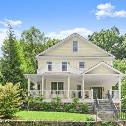 Buy this 5 bed house on 106 Orchard St in Cos Cob, Connecticut