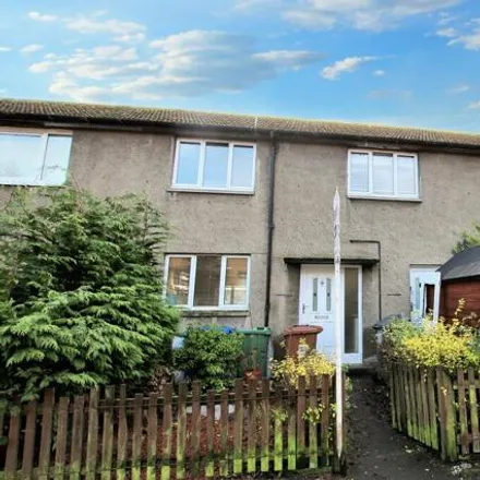Buy this 3 bed townhouse on Craigseaton in Broxburn, EH52 6BD