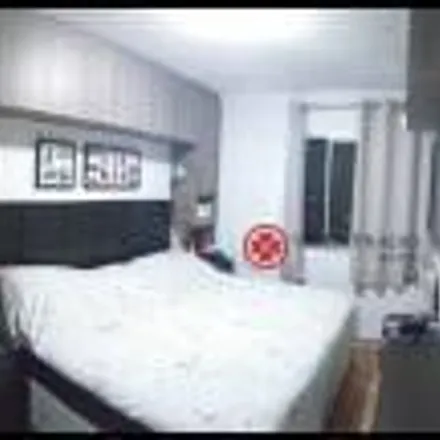 Buy this 2 bed apartment on Rua Barão de Penedo 205 in Água Rasa, São Paulo - SP