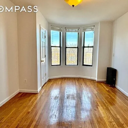 Rent this 1 bed house on 120 1st Place in New York, NY 11231