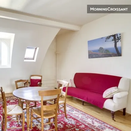 Rent this 2 bed apartment on Paris 11e Arrondissement