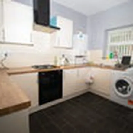 Image 4 - Ling Street, Liverpool, L7 2QF, United Kingdom - Apartment for rent
