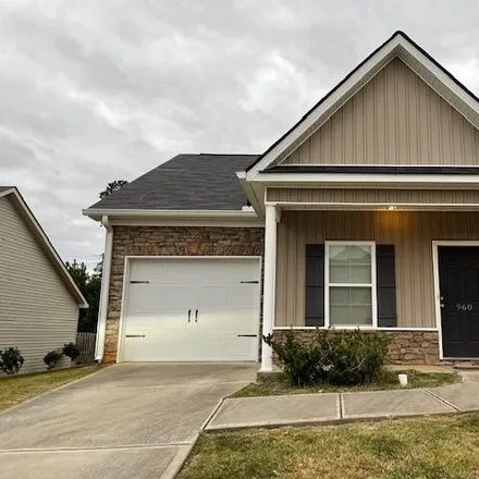 Rent this 3 bed townhouse on Chamblin Road in Columbia County, GA 30813