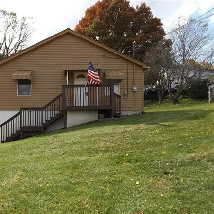 Buy this 2 bed house on 314 Poplar Street in Curtisville, West Deer Township