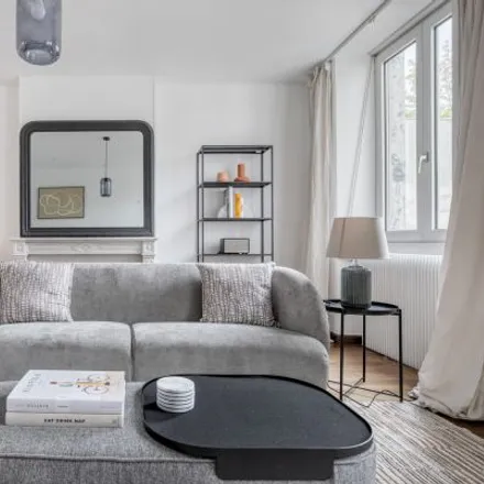 Image 2 - 55 Rue de Passy, 75016 Paris, France - Apartment for rent