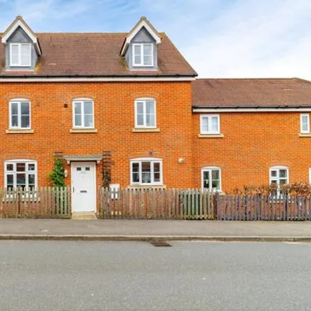Buy this 5 bed townhouse on 287 Prince Rupert Drive in Aylesbury, HP19 9DF