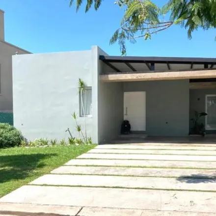 Buy this 3 bed house on Chubut in Departamento Yerba Buena, Yerba Buena