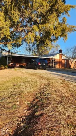 Image 3 - Gordon Duckworth Drive, Piggott, AR 72454, USA - House for sale