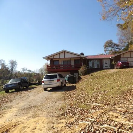 Buy this 3 bed house on 727 Cumberland Ridge Road in Wayne County, KY 42633