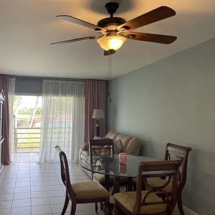 Image 2 - 346 Lake Frances Drive, Golden Lakes, Palm Beach County, FL 33411, USA - Condo for rent