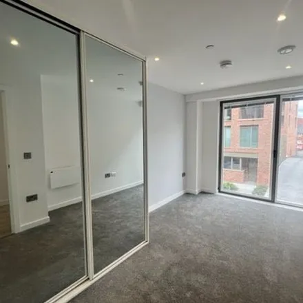 Image 3 - Chester Road/Hulme Hall Road, Chester Road, Manchester, M15 4UX, United Kingdom - Townhouse for rent