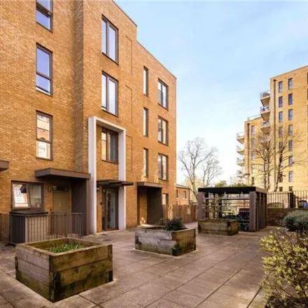 Buy this 1 bed apartment on Sireen Apartments in 83 Richard Tress Way, London