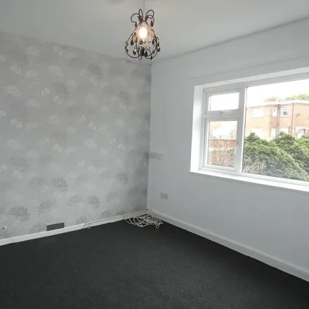 Image 4 - James Way, Telford and Wrekin, TF2 8AU, United Kingdom - Townhouse for rent