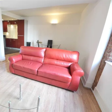 Image 6 - 4 Cambridge Street, Manchester, M1 5GG, United Kingdom - Apartment for rent