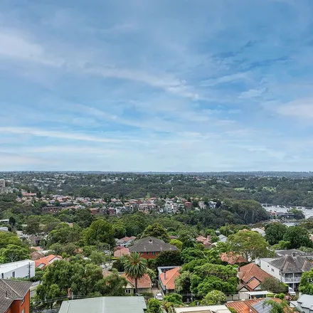 Image 6 - Capri Tower, 26-32 Gerard Street, Cremorne NSW 2090, Australia - Apartment for rent