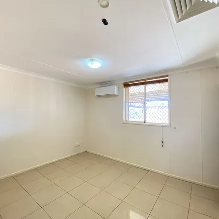 Image 2 - Lockyer Crescent, Dampier WA 6713, Australia - Apartment for rent