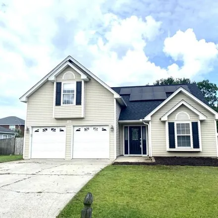Rent this 4 bed house on 1304 Belle Grove Circle in Hanahan, SC 29410
