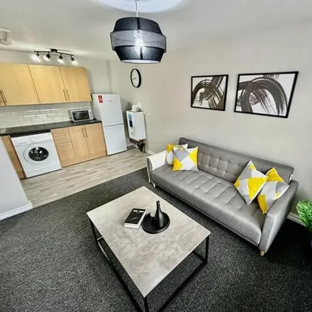 Image 1 - Abbotts Street, Royal Leamington Spa, CV31 3AE, United Kingdom - Apartment for rent