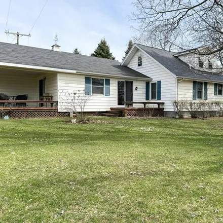 Image 2 - 1166 Trayer Road, Noble Township, MI 49028, USA - House for sale