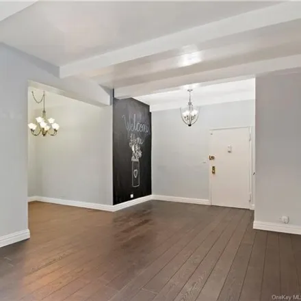Image 4 - 3500 Riverdale Avenue, New York, NY 10463, USA - Apartment for sale