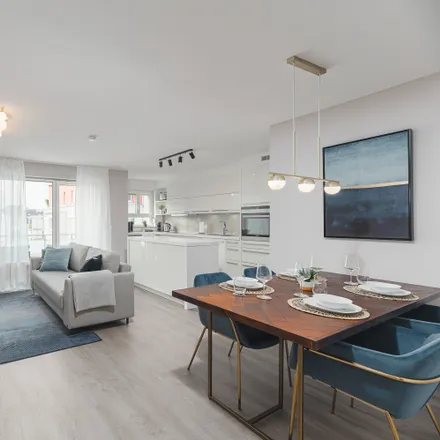 Rent this 3 bed apartment on Humboldtstraße 25 in 70771 Echterdingen, Germany