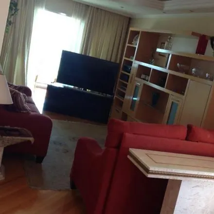 Buy this 3 bed apartment on Cycle International School in Rua das Palmeiras 308, Jardim