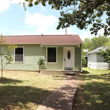 Buy this 2 bed house on 1618 West 8th Street in Freeport, TX 77541
