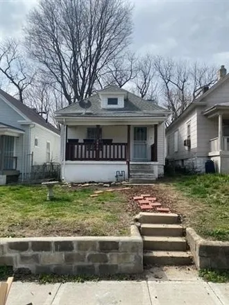 Buy this 3 bed house on 2610 Myrtle Avenue in Kansas City, MO 64127